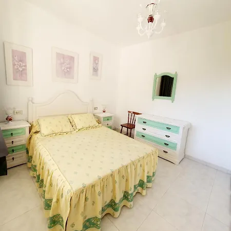 Romaris Apartment Minarzo