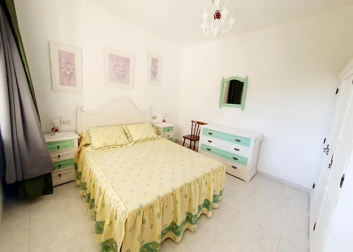 Romaris Apartamento Minarzo