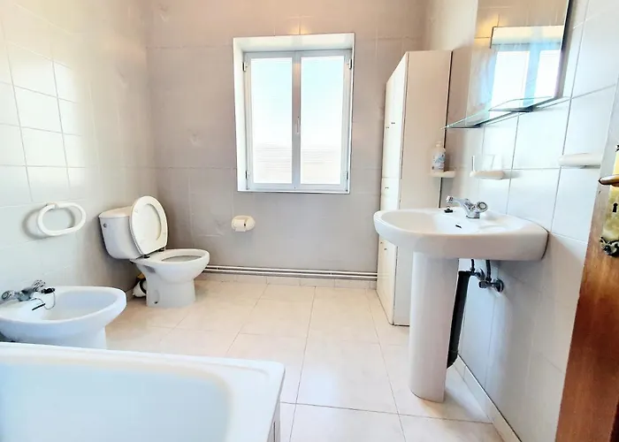 Romaris Apartamento Minarzo