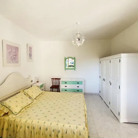Romaris Apartamento *