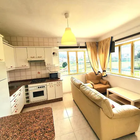 Romaris Apartamento Minarzo